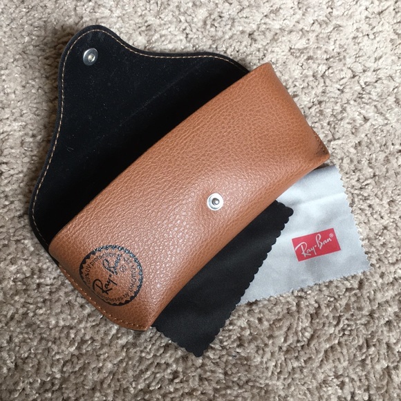 Ray-Ban case - Picture 2 of 4
